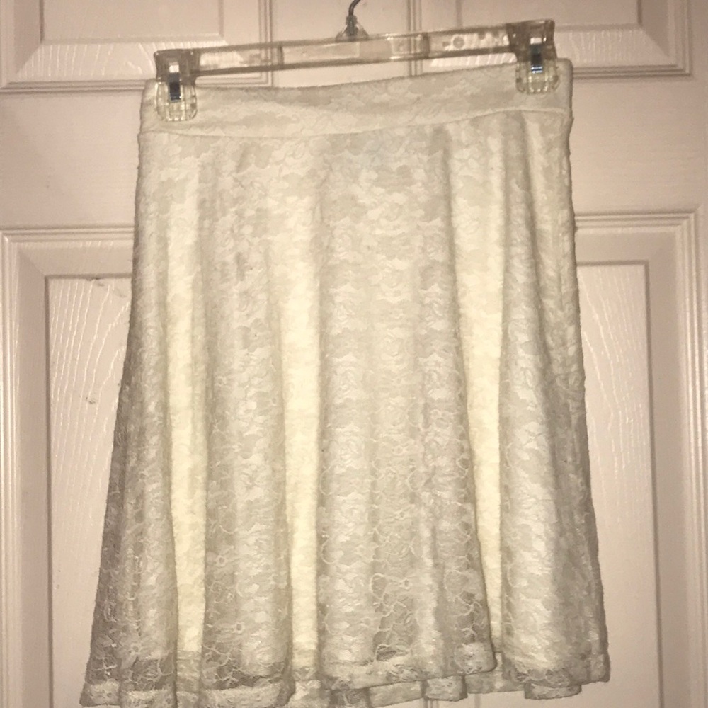 H&M Off White Lace Skirt